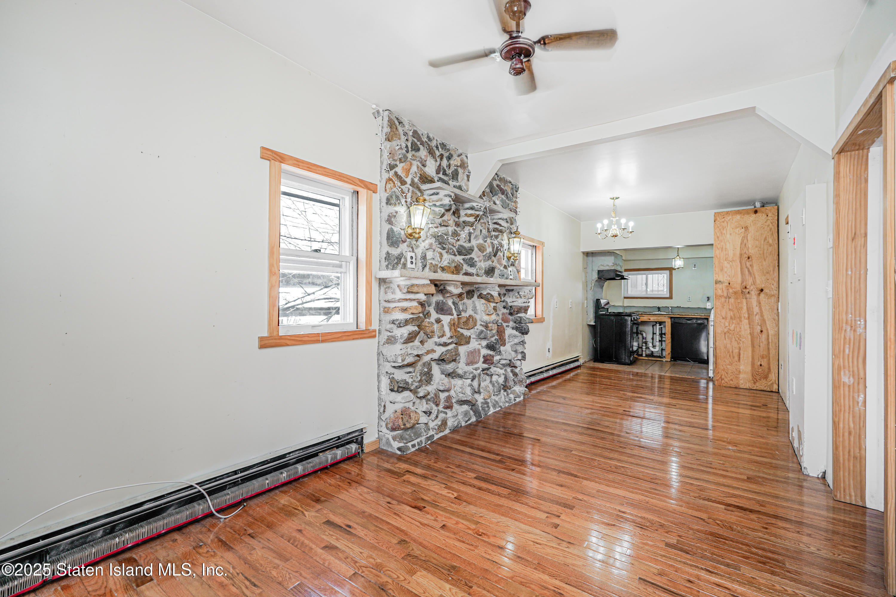 120 Winham Avenue, Staten Island, New York image 10