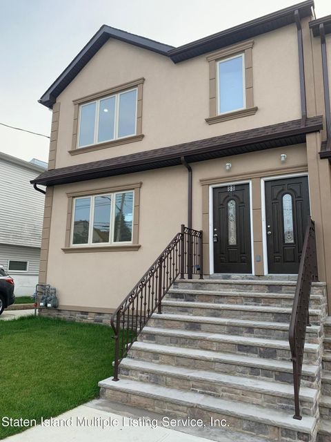 Photo of 88 Fillmore Avenue, Staten Island, NY 10314 (MLS # 1158280)