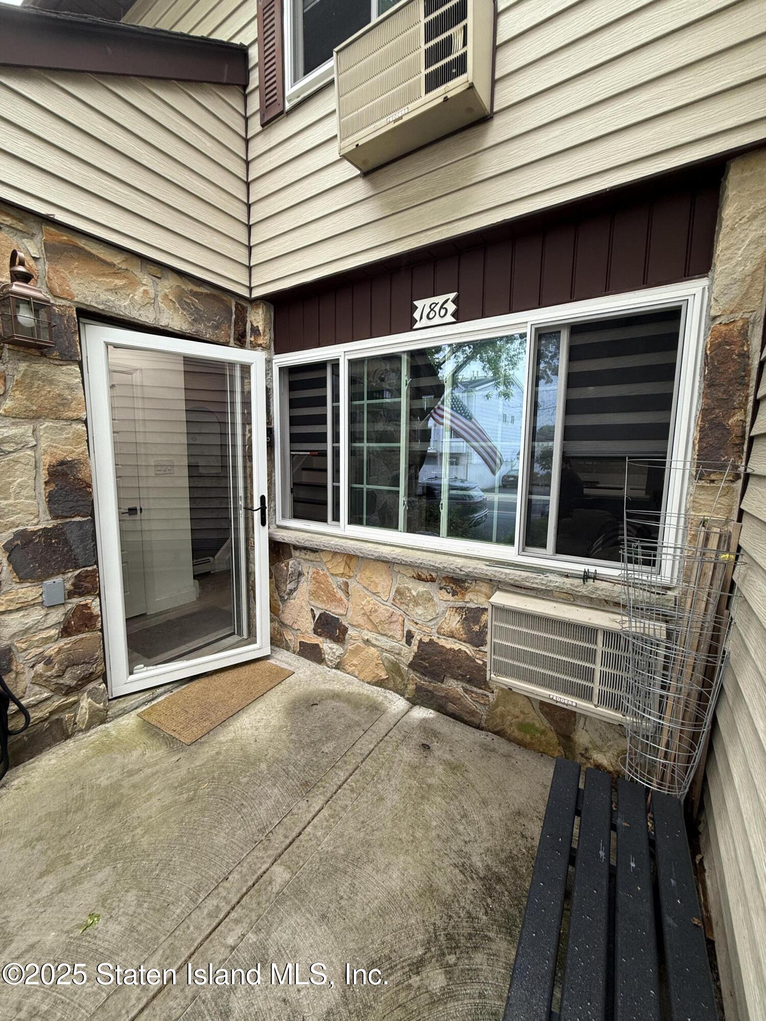 186 Corona Avenue, Staten Island, New York image 3