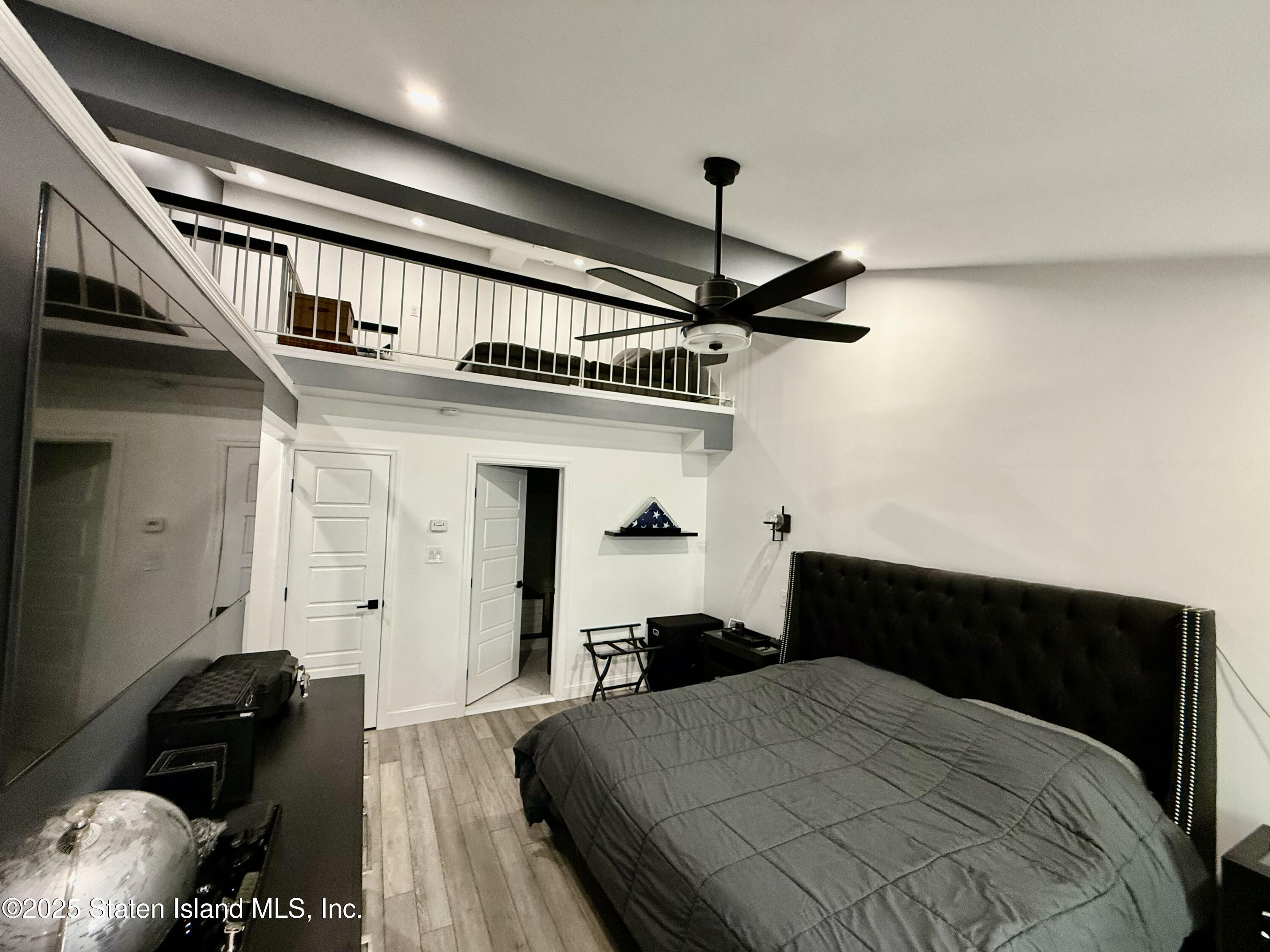 186 Corona Avenue, Staten Island, New York image 18