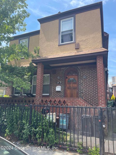 Photo of 3050 Brighton 2nd Street, Brooklyn, NY 11235 (MLS # 2405579)