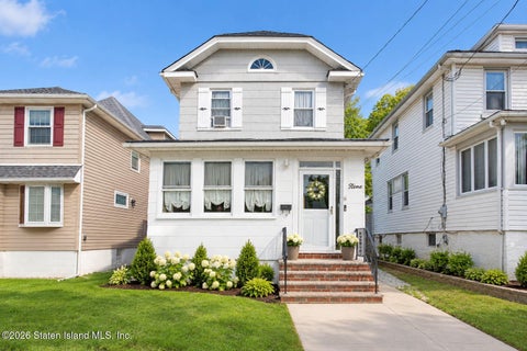 Photo of 9 Merriman Avenue, Staten Island, NY 10314 (MLS # 2606003)