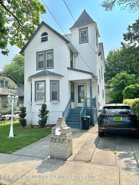 Photo of 297 Livermore Avenue, Staten Island, NY 10314 (MLS # 1164473)