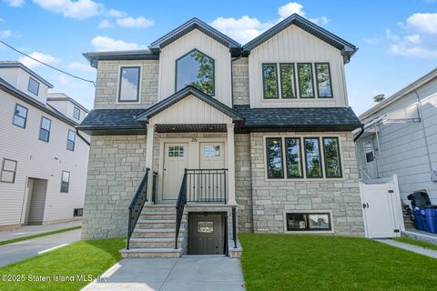 Photo of 26 Cooper Place #1, Staten Island, NY 10309 (MLS # 2505179)