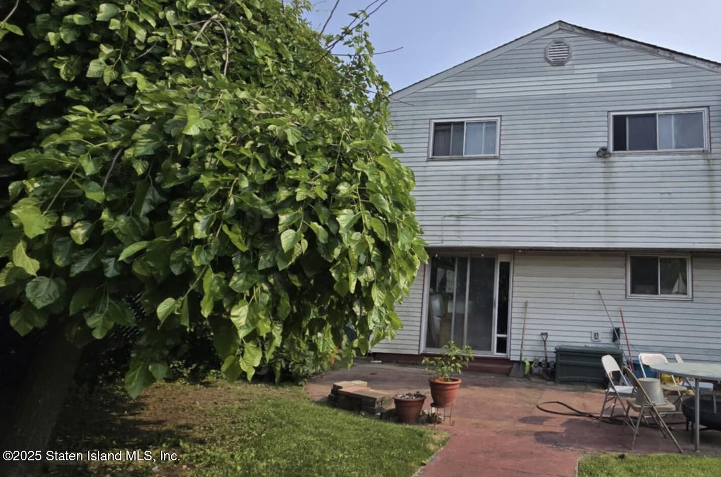 31 Fieldsone Road, Staten Island, New York image 3