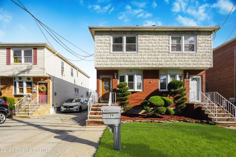 Single Family Residence in Staten Island NY 74 Reid Avenue.jpg