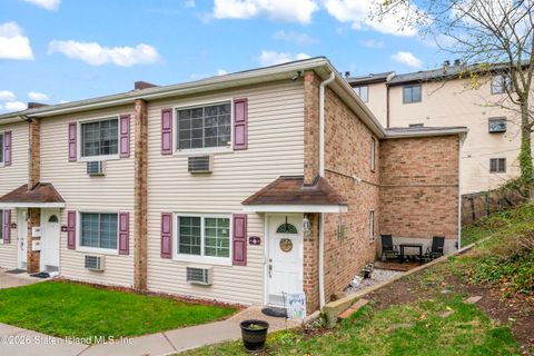 Photo of 3747 Amboy Road #1b, Staten Island, NY 10308 (MLS # 2601806)