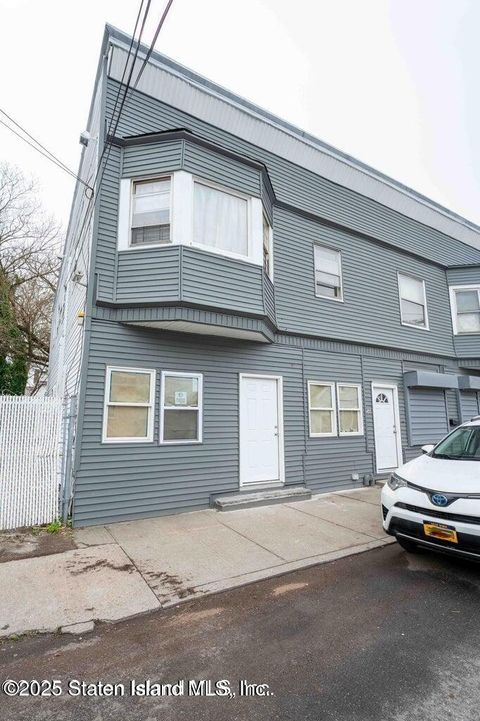 Photo of 5448 Arthur Kill Road, Staten Island, NY 10307 (MLS # 2505836)