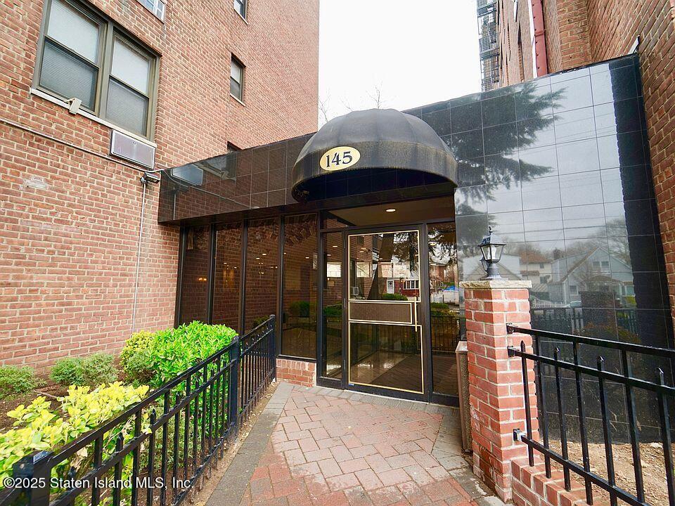 145 Lincoln Avenue #2H, Staten Island, New York image 9