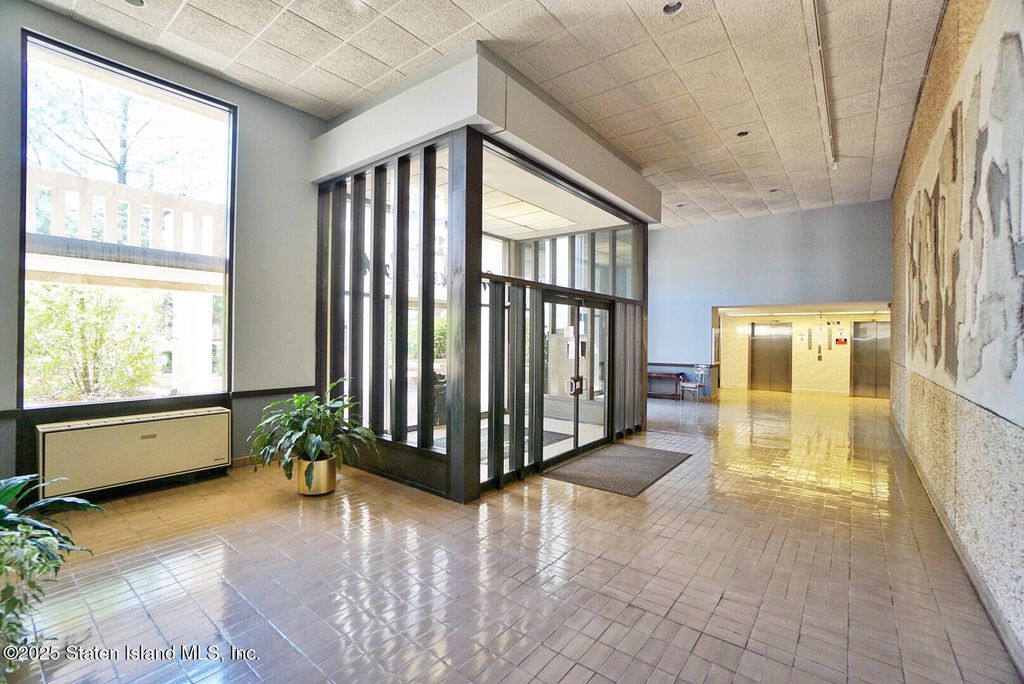 Photo of 11 Windham Loop #3ii, Staten Island, NY 10314 (MLS # 2504259)