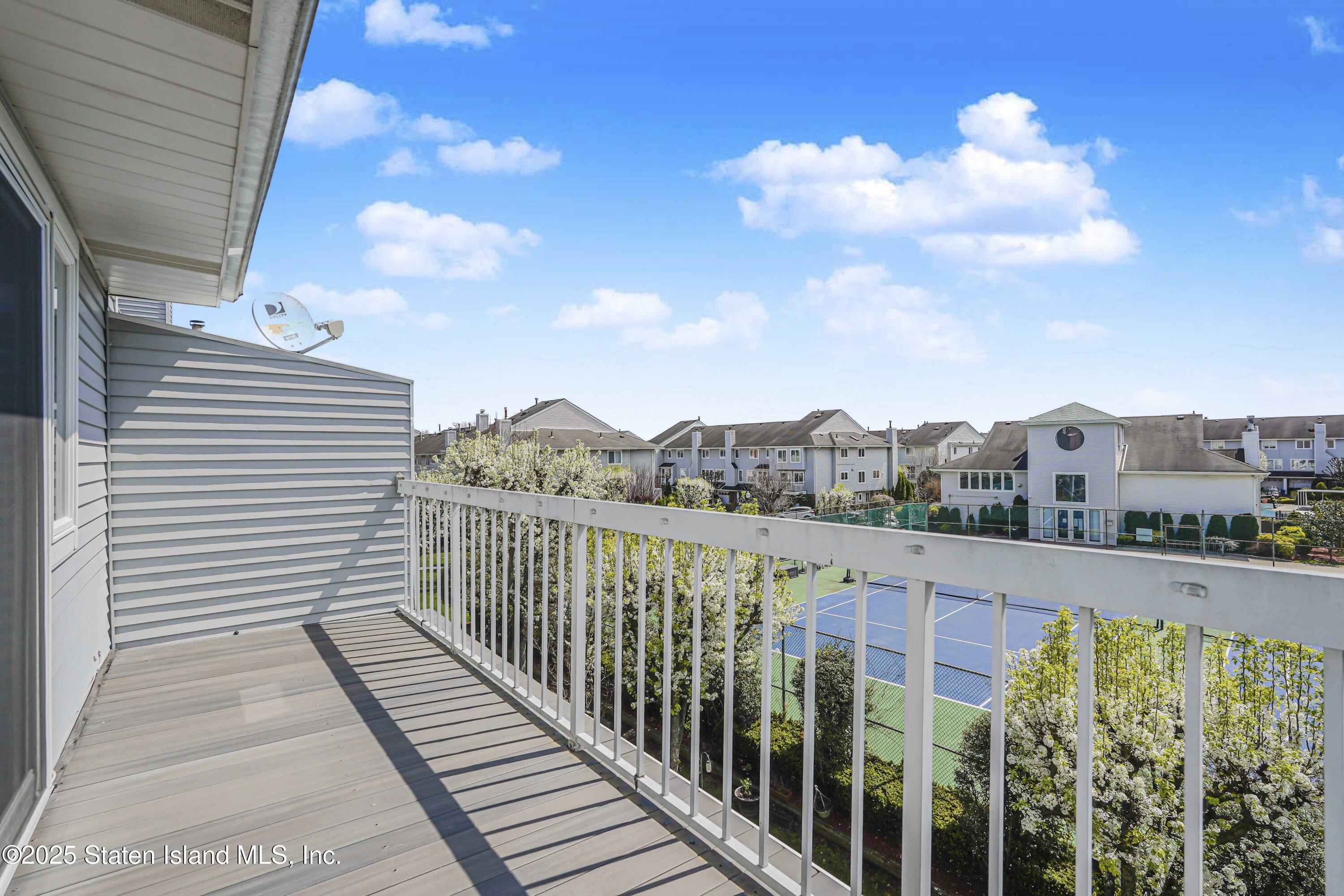 140 Commodore Drive, Staten Island, New York image 35