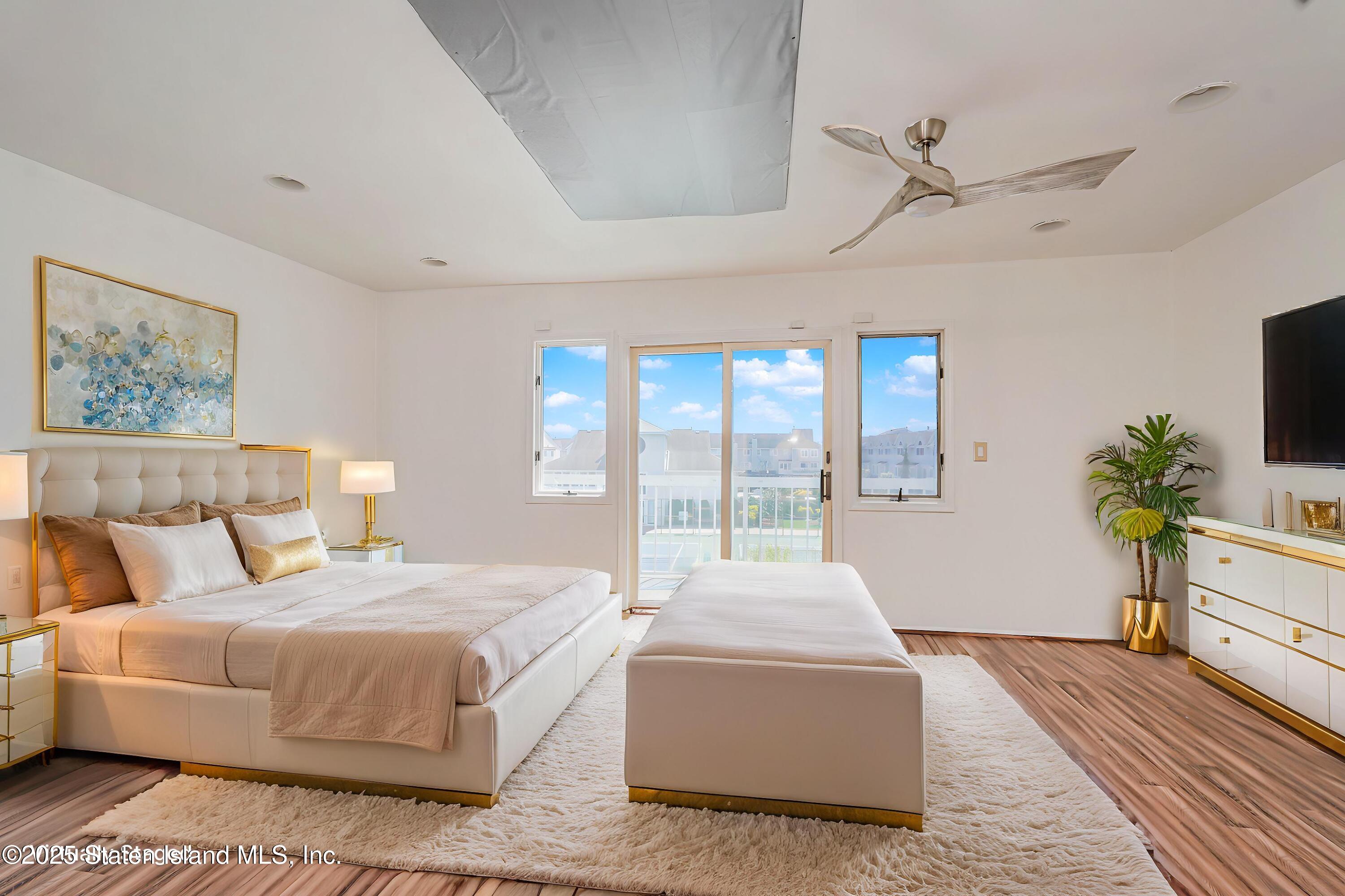 140 Commodore Drive, Staten Island, New York image 33