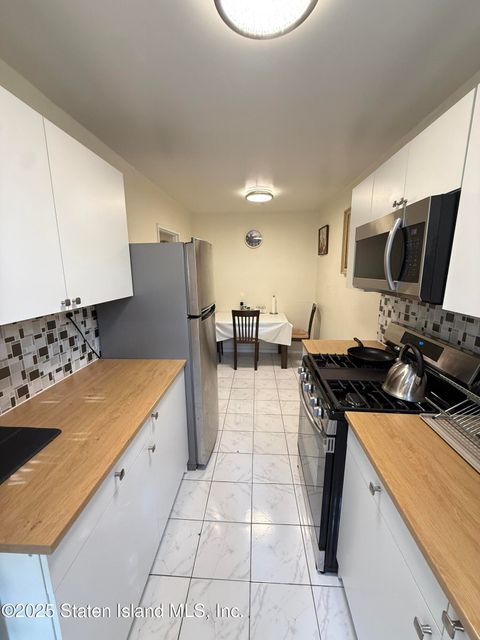 Photo of 2461 E 29th Street #4k, Brooklyn, NY 11235 (MLS # 2505872)