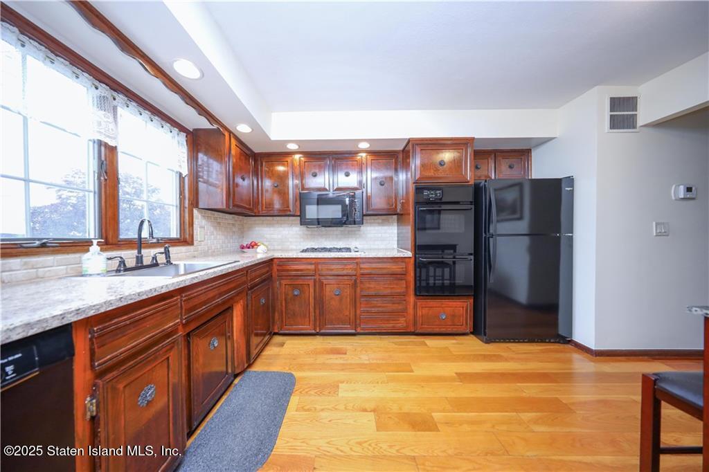 43 Winchester Avenue, Staten Island, New York image 3
