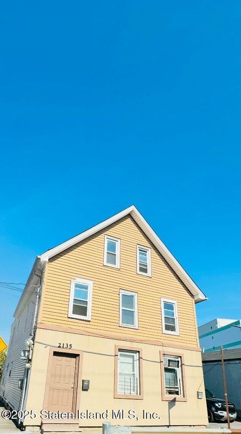 Photo of 2135 Richmond Terrace, Staten Island, NY 10302 (MLS # 2500017)