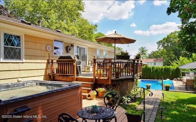 244 Four Corners Road, Staten Island, New York image 41