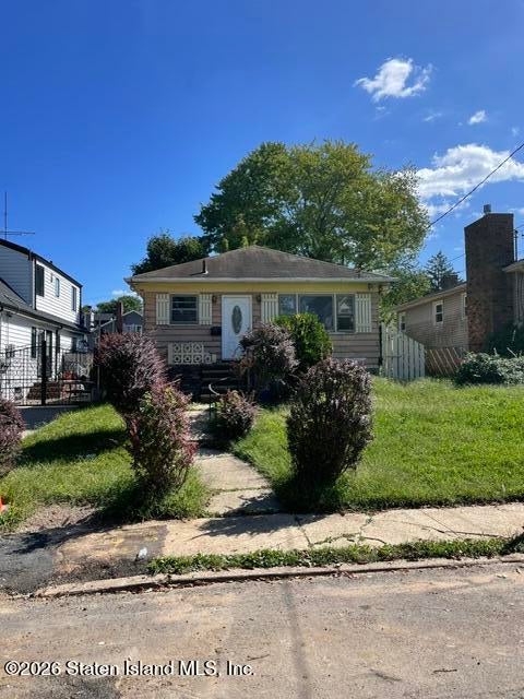 Photo of 87 Wheeler Avenue, Staten Island, NY 10314 (MLS # 2605638)