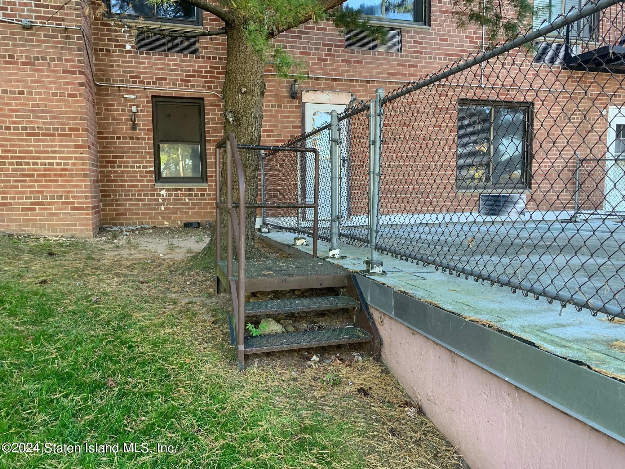 830 Howard Avenue #1D, Staten Island, New York image 15