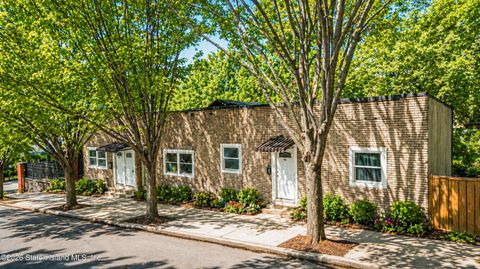 Photo of 5660 Montgomery Avenue, Staten Island, NY 10301 (MLS # 2602302)