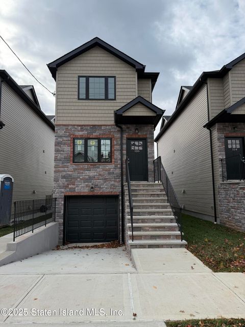 Photo of 106 Burke Avenue, Staten Island, NY 10314 (MLS # 2506184)