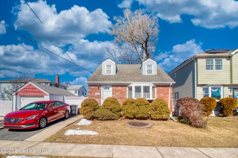 Photo of 181 Jumel Street, Staten Island, NY 10308 (MLS # 2501191)
