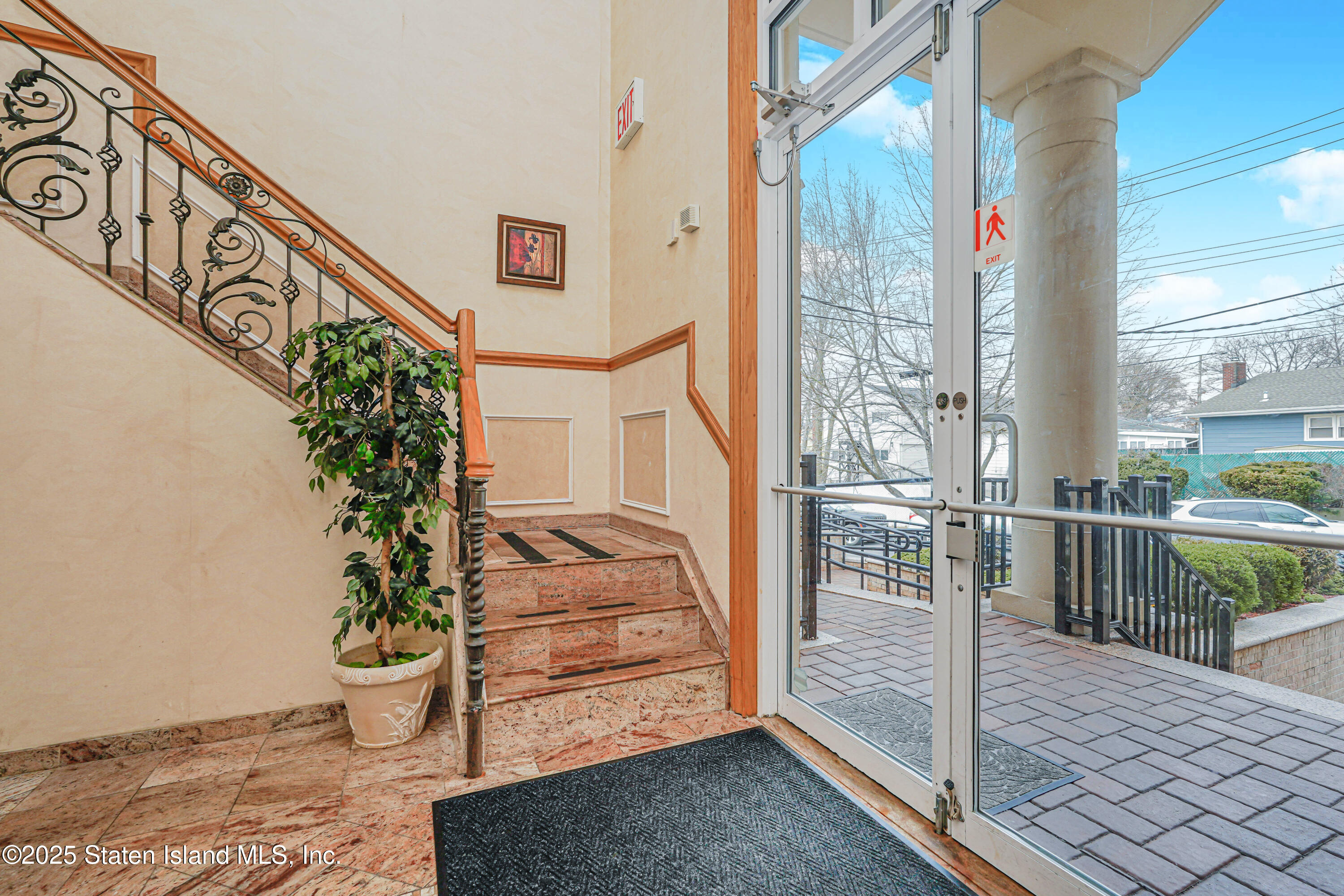 6 Arc Place #B3, Staten Island, New York image 3