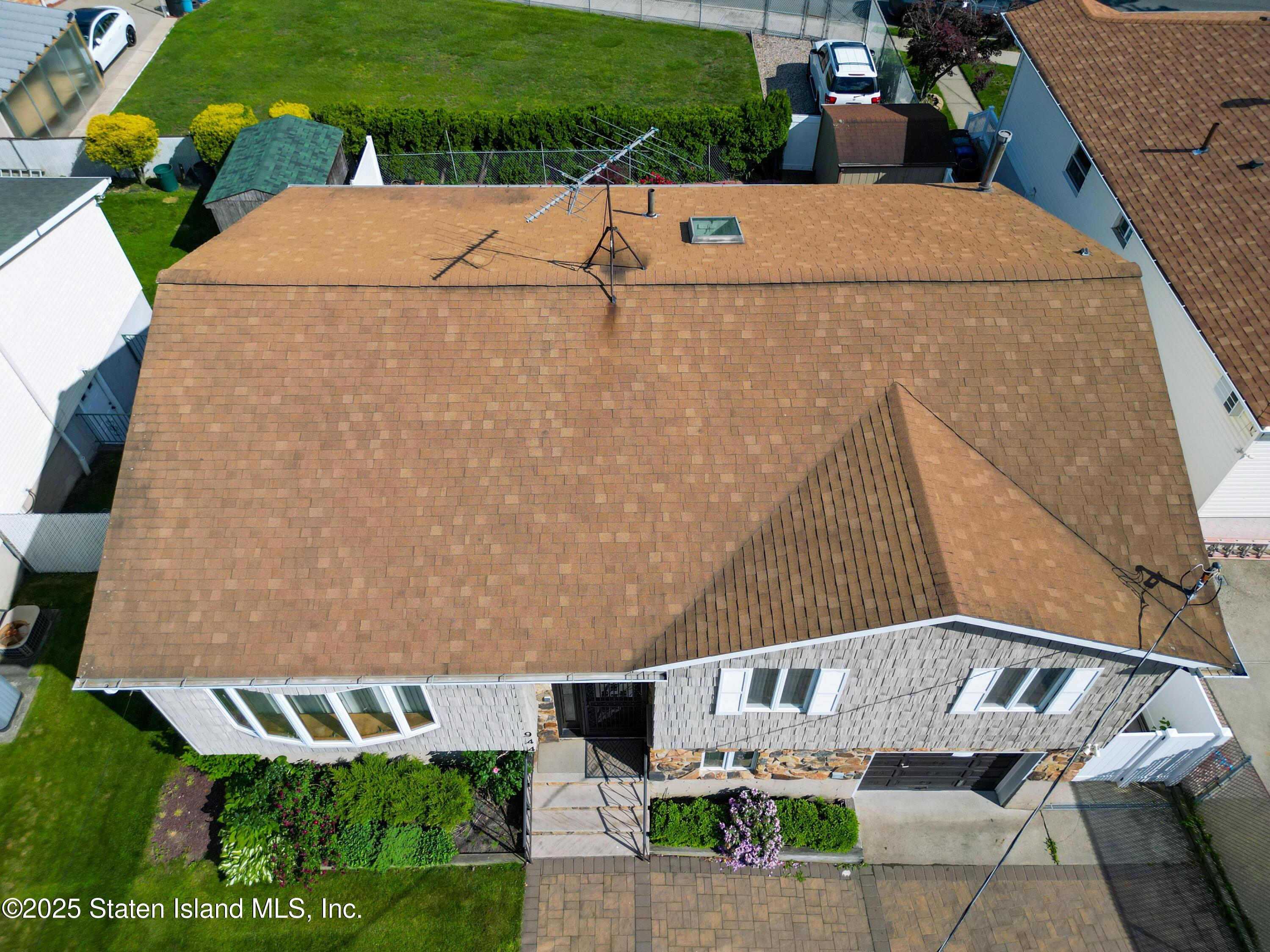 944 Woodrow Road, Staten Island, New York image 31