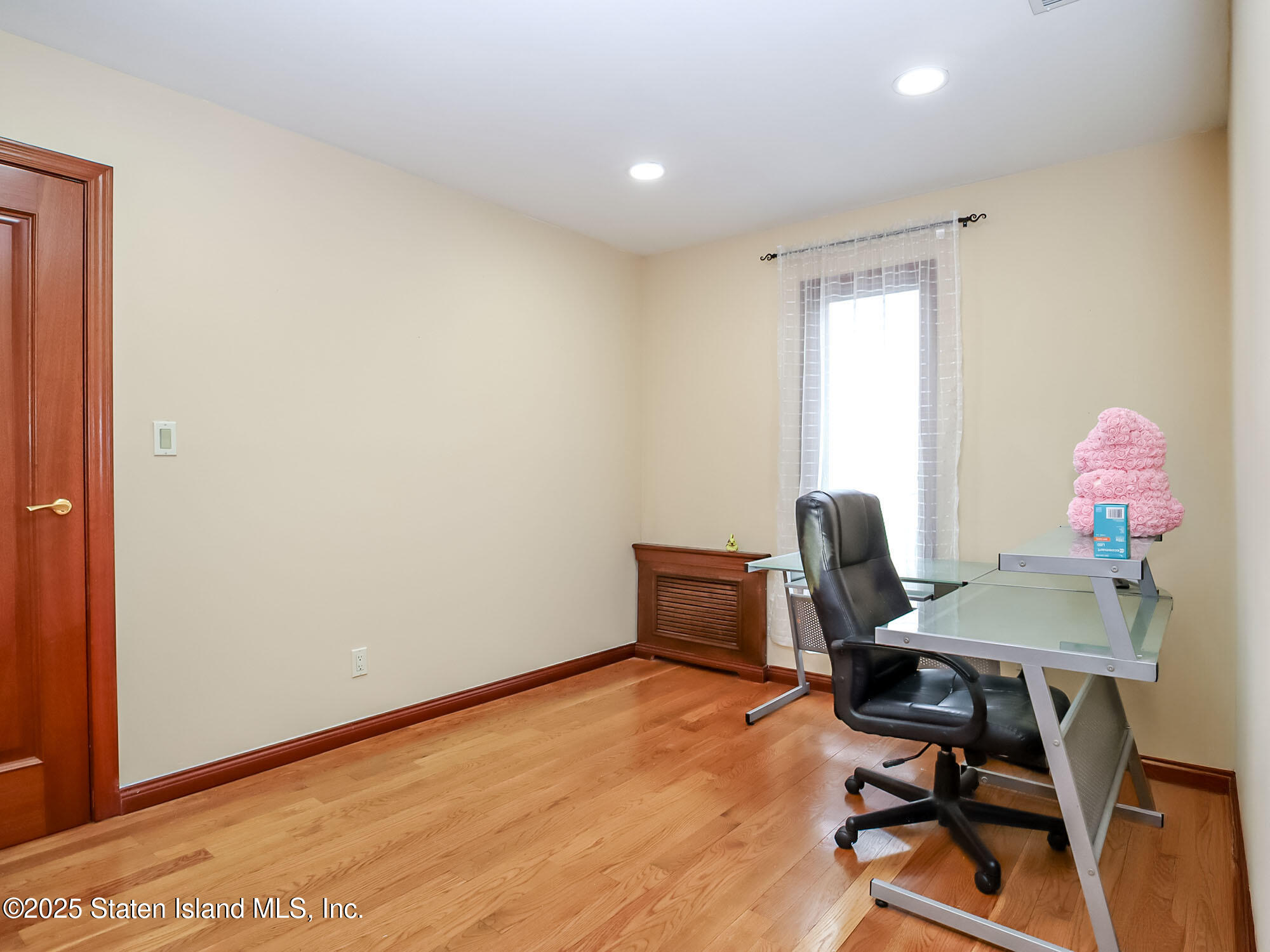 504 Mcclean Avenue, Staten Island, New York image 33