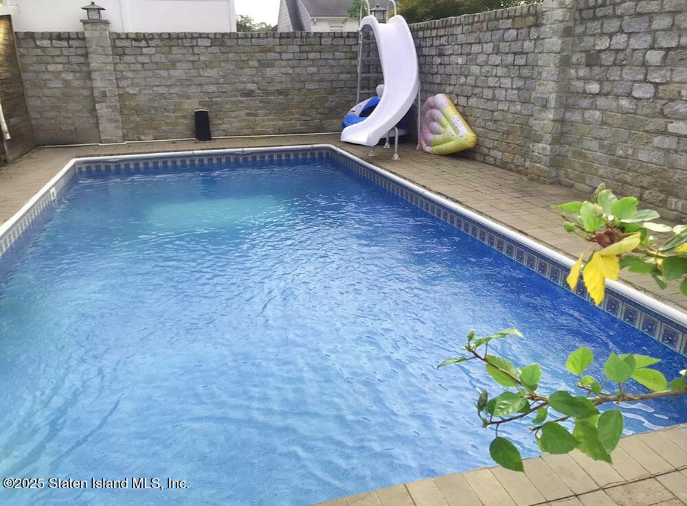 504 Mcclean Avenue, Staten Island, New York image 41