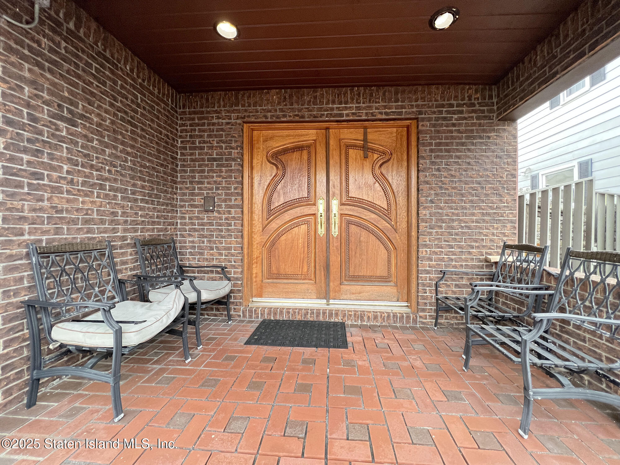 504 Mcclean Avenue, Staten Island, New York image 4