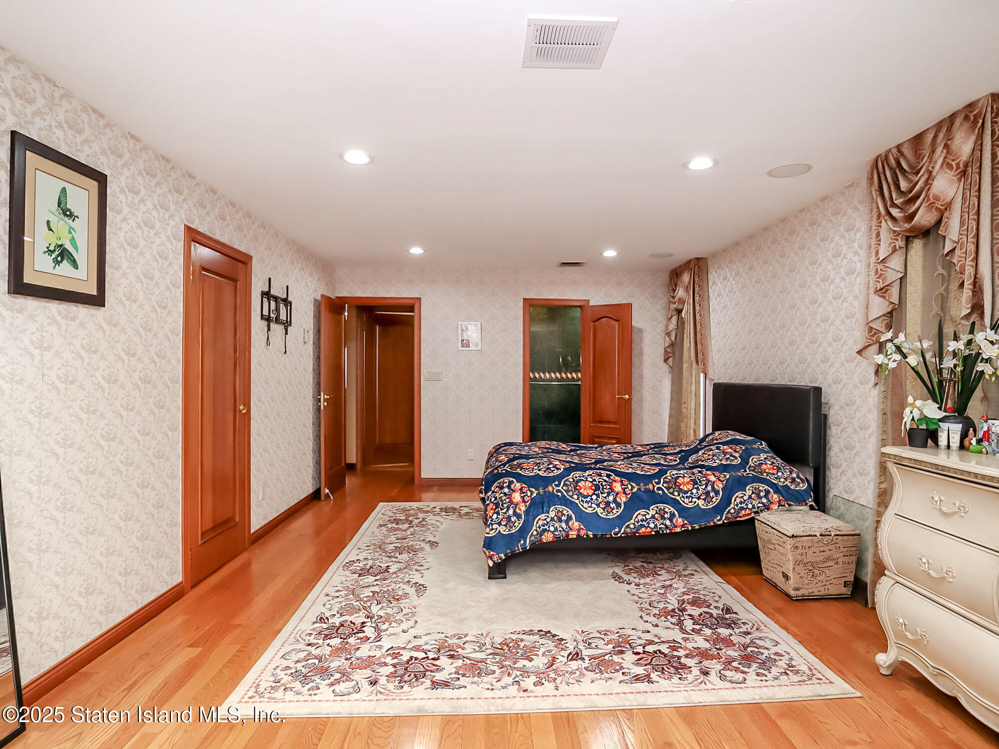 504 Mcclean Avenue, Staten Island, New York image 23