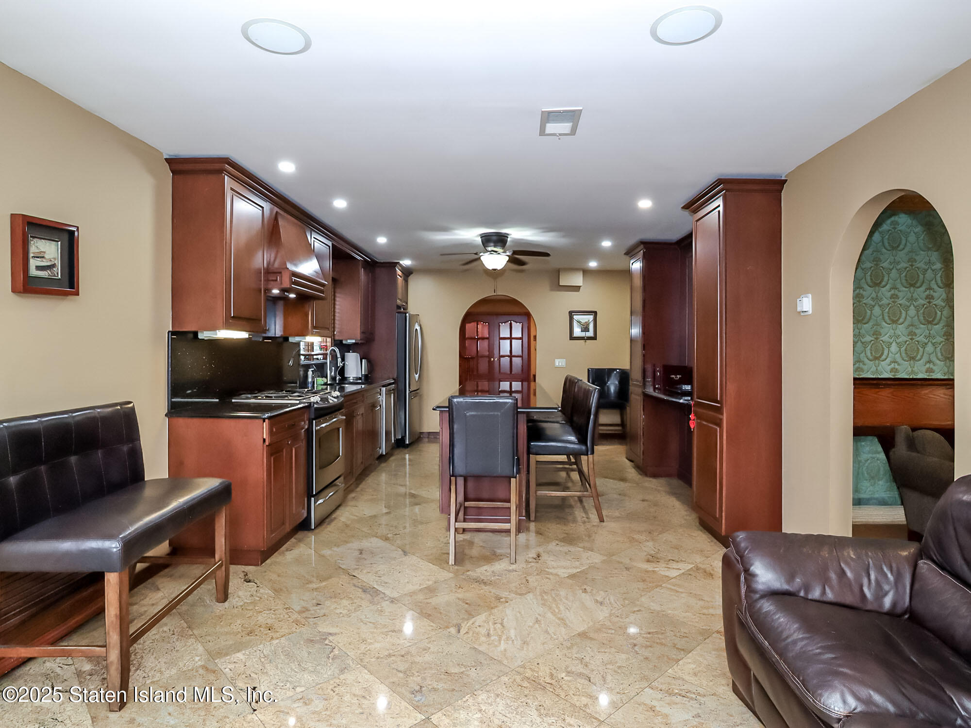 504 Mcclean Avenue, Staten Island, New York image 11