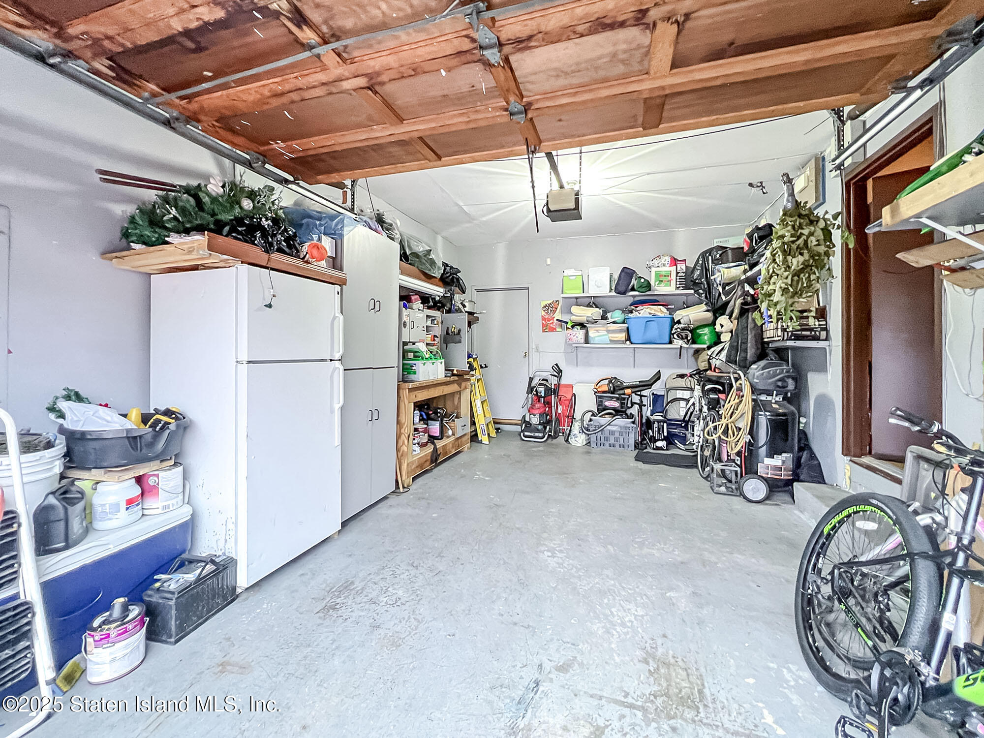 504 Mcclean Avenue, Staten Island, New York image 39