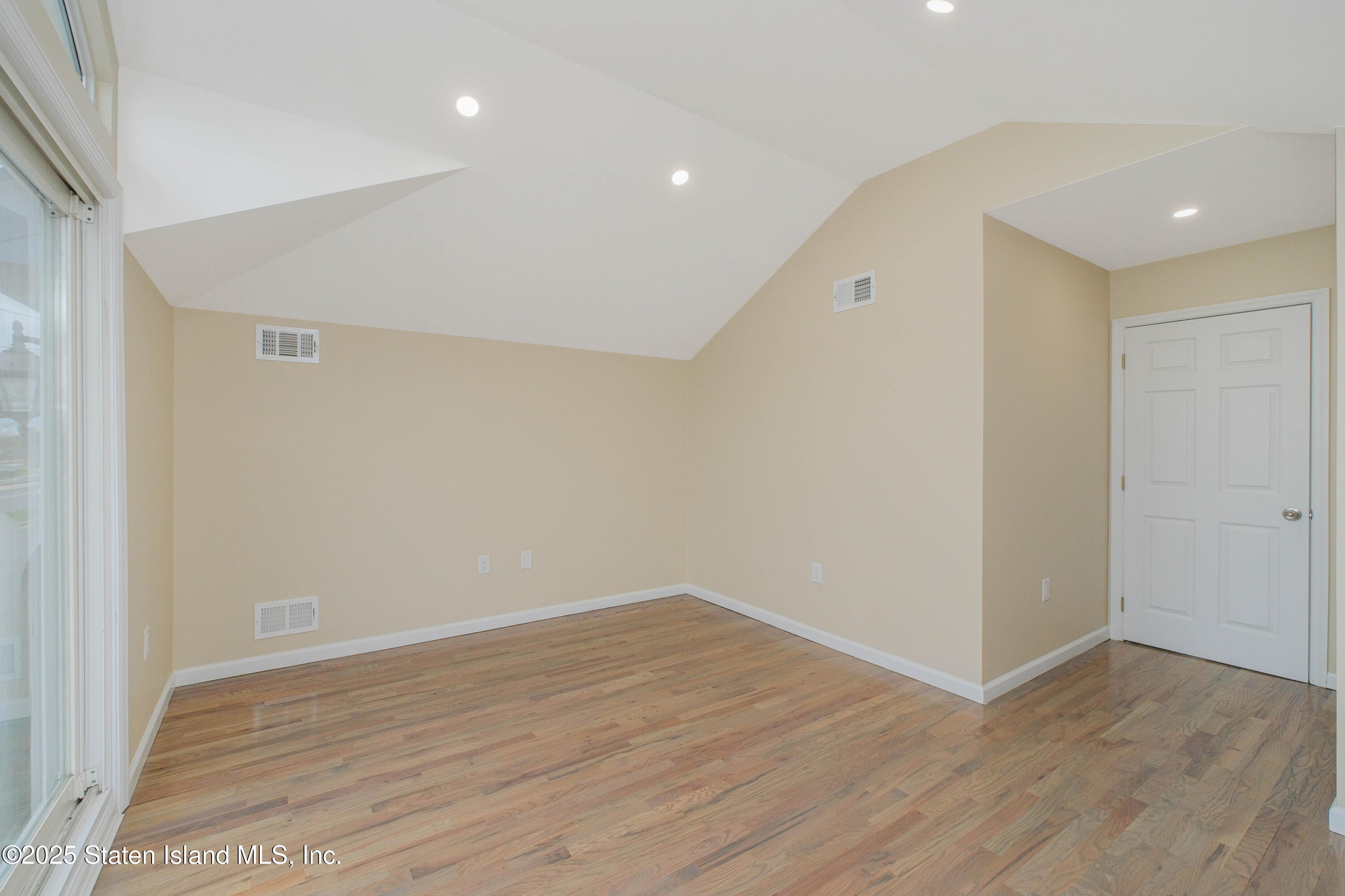 795 Father Capodanno Boulevard, Staten Island, New York image 21