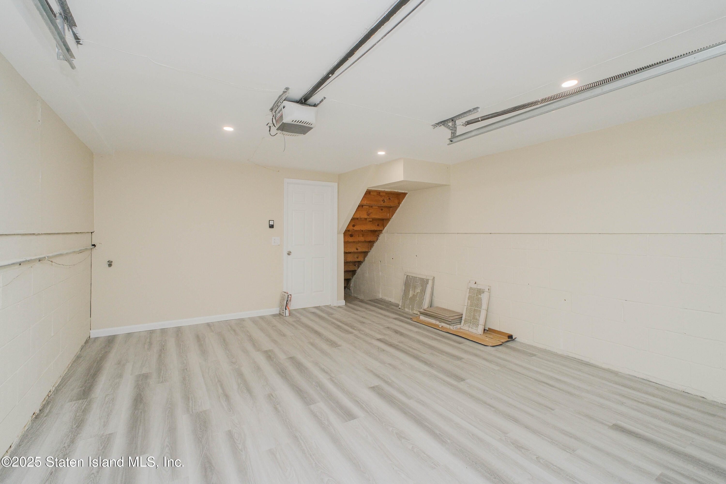 795 Father Capodanno Boulevard, Staten Island, New York image 33
