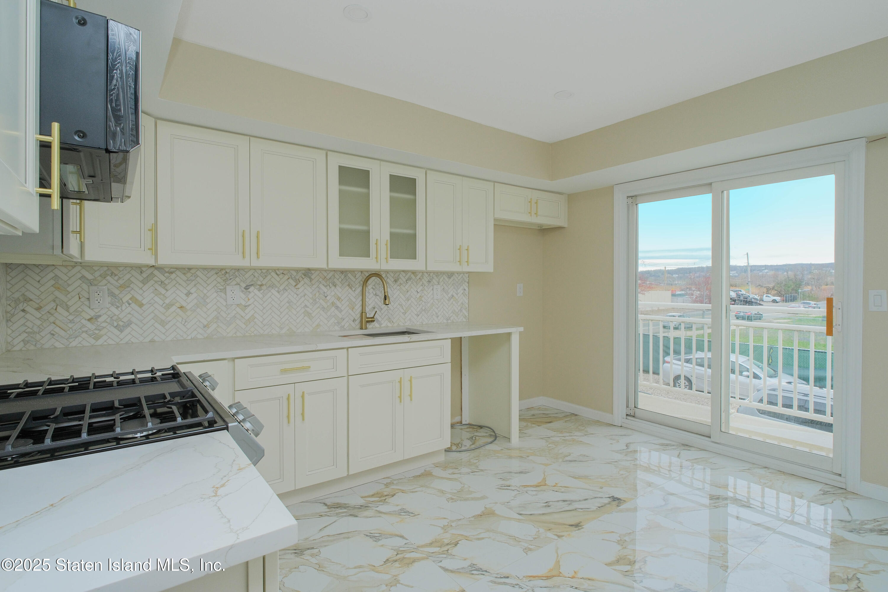 795 Father Capodanno Boulevard, Staten Island, New York image 11