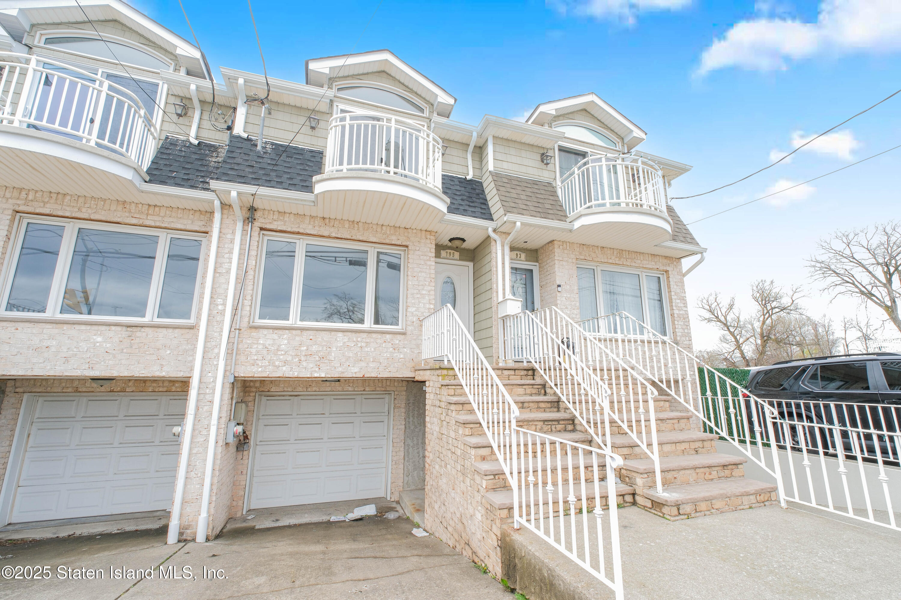 795 Father Capodanno Boulevard, Staten Island, New York image 3