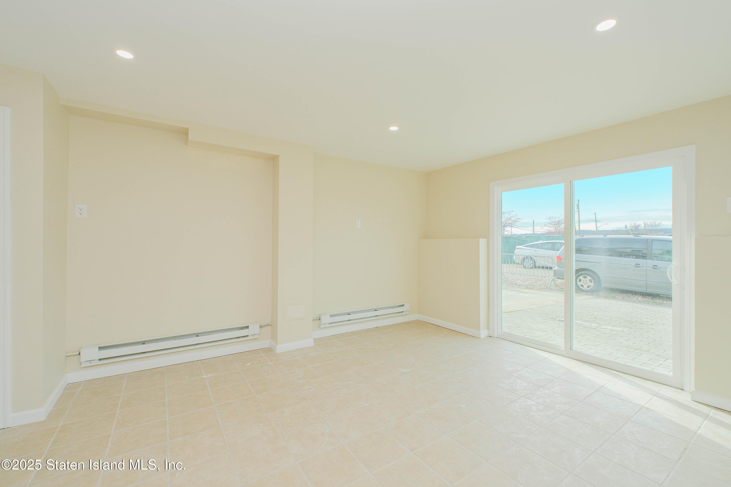 795 Father Capodanno Boulevard, Staten Island, New York image 37
