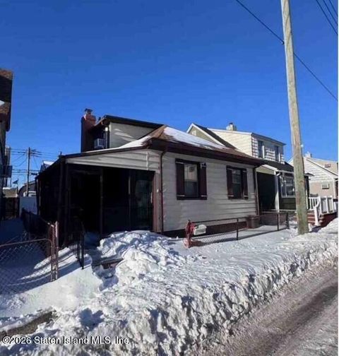 Photo of 35 Ebony Court, Brooklyn, NY 11229 (MLS # 2601127)