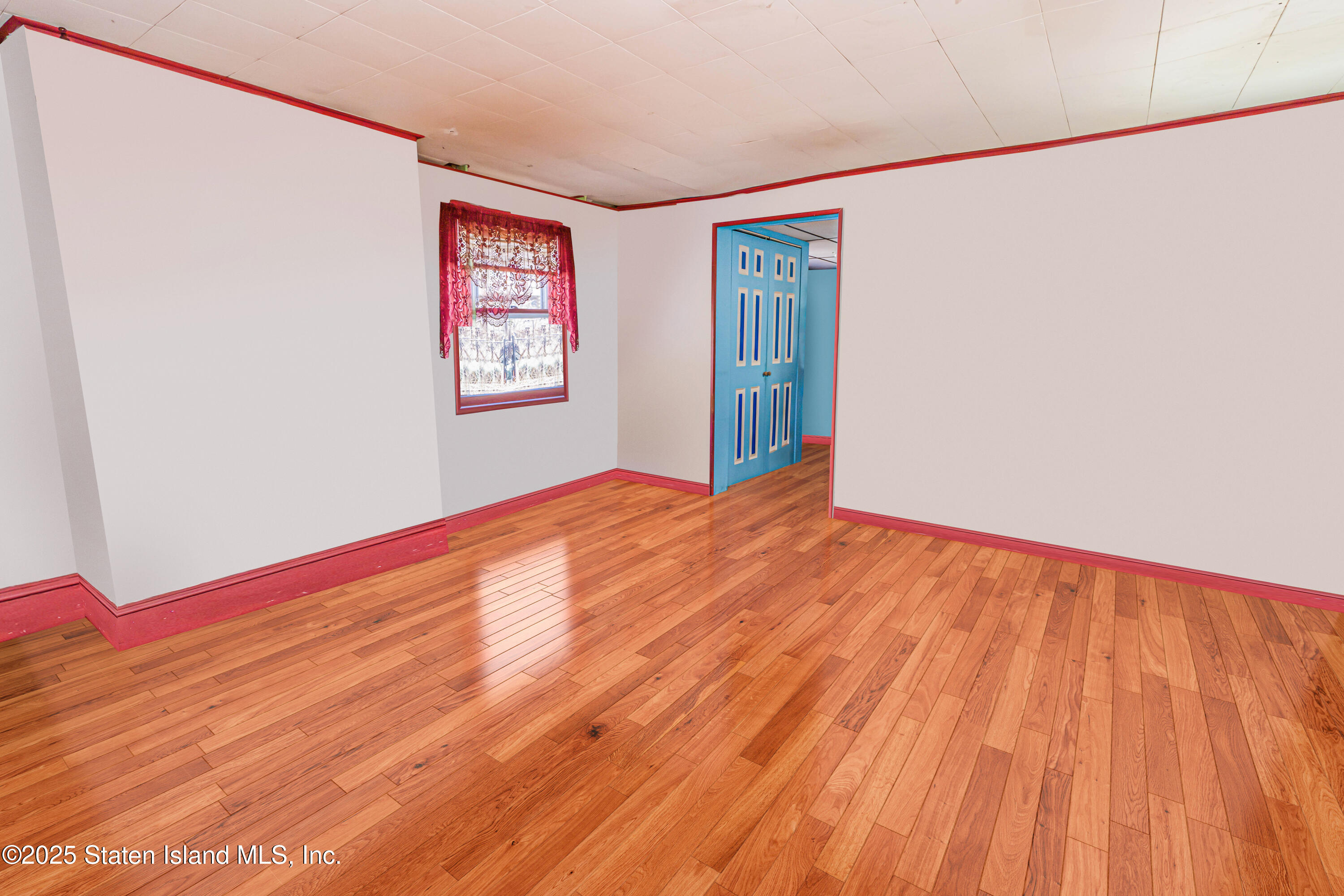 486 Delafield Avenue, Staten Island, New York image 4
