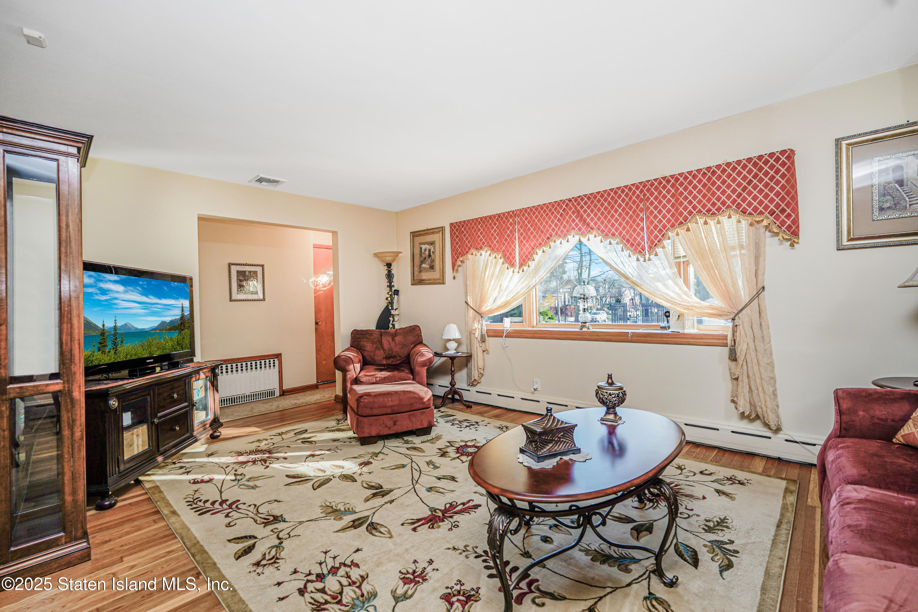 109 Burnside Avenue, Staten Island, New York image 5