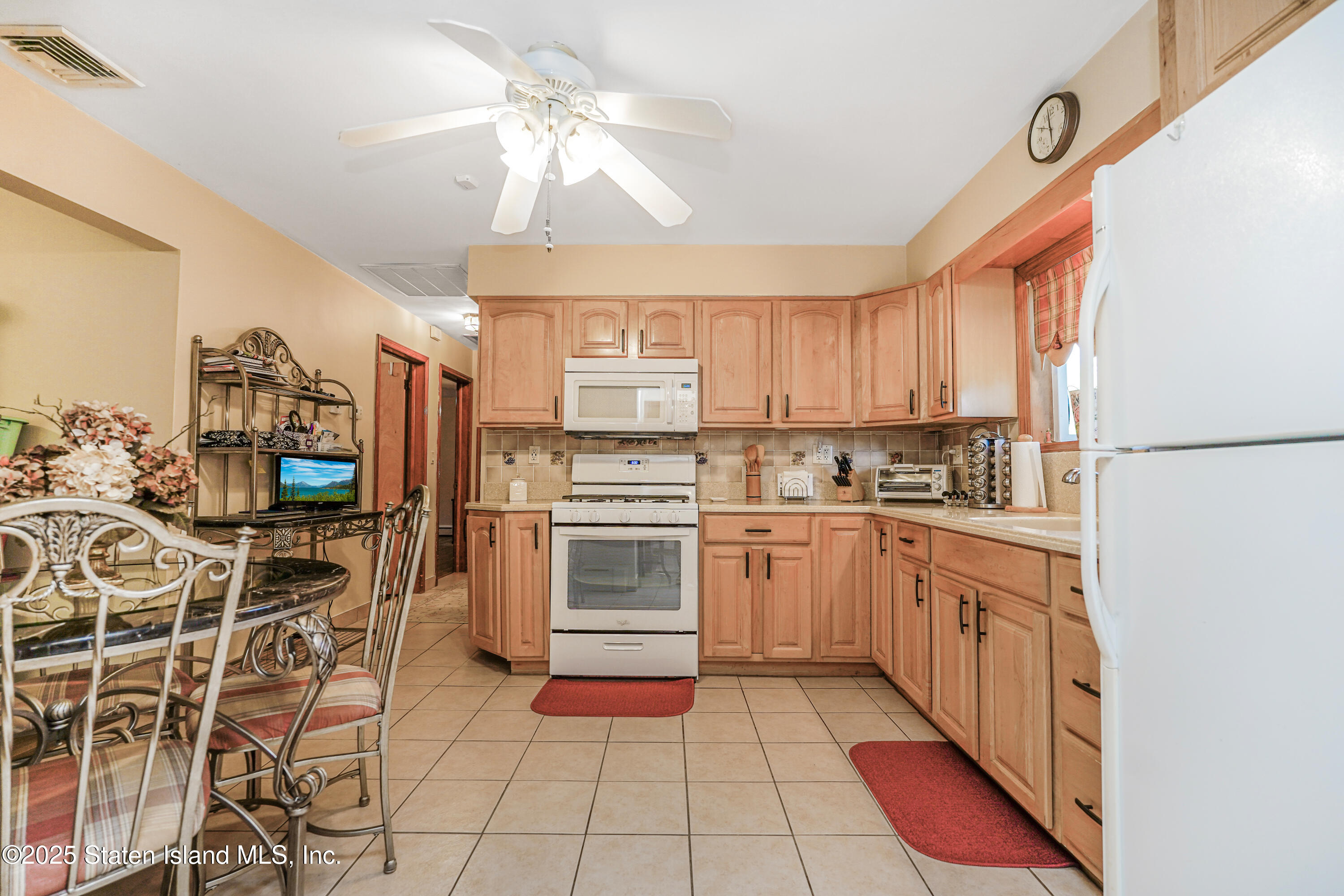 109 Burnside Avenue, Staten Island, New York image 8