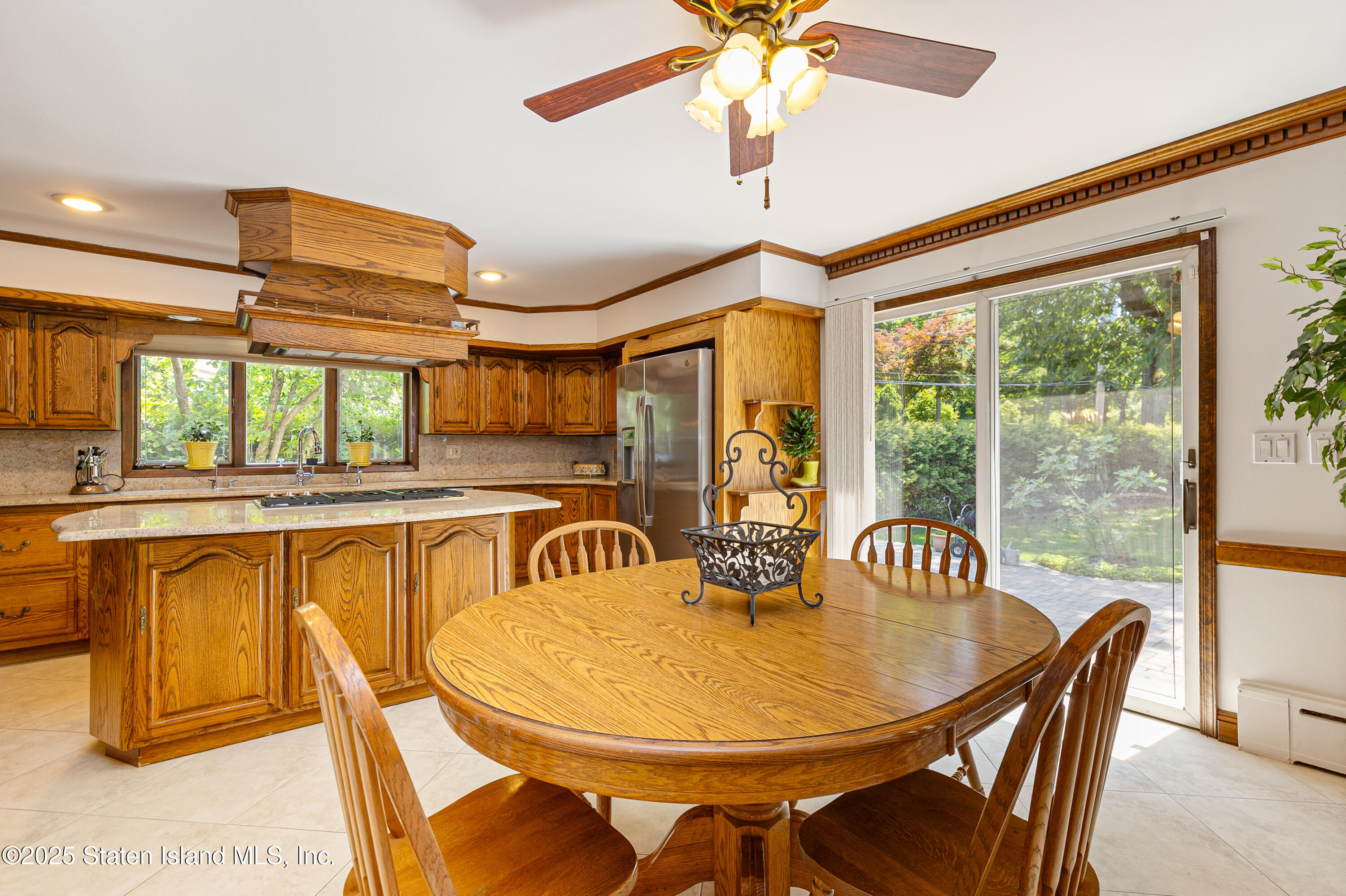 110 Wadsworth Road, Staten Island, New York image 27