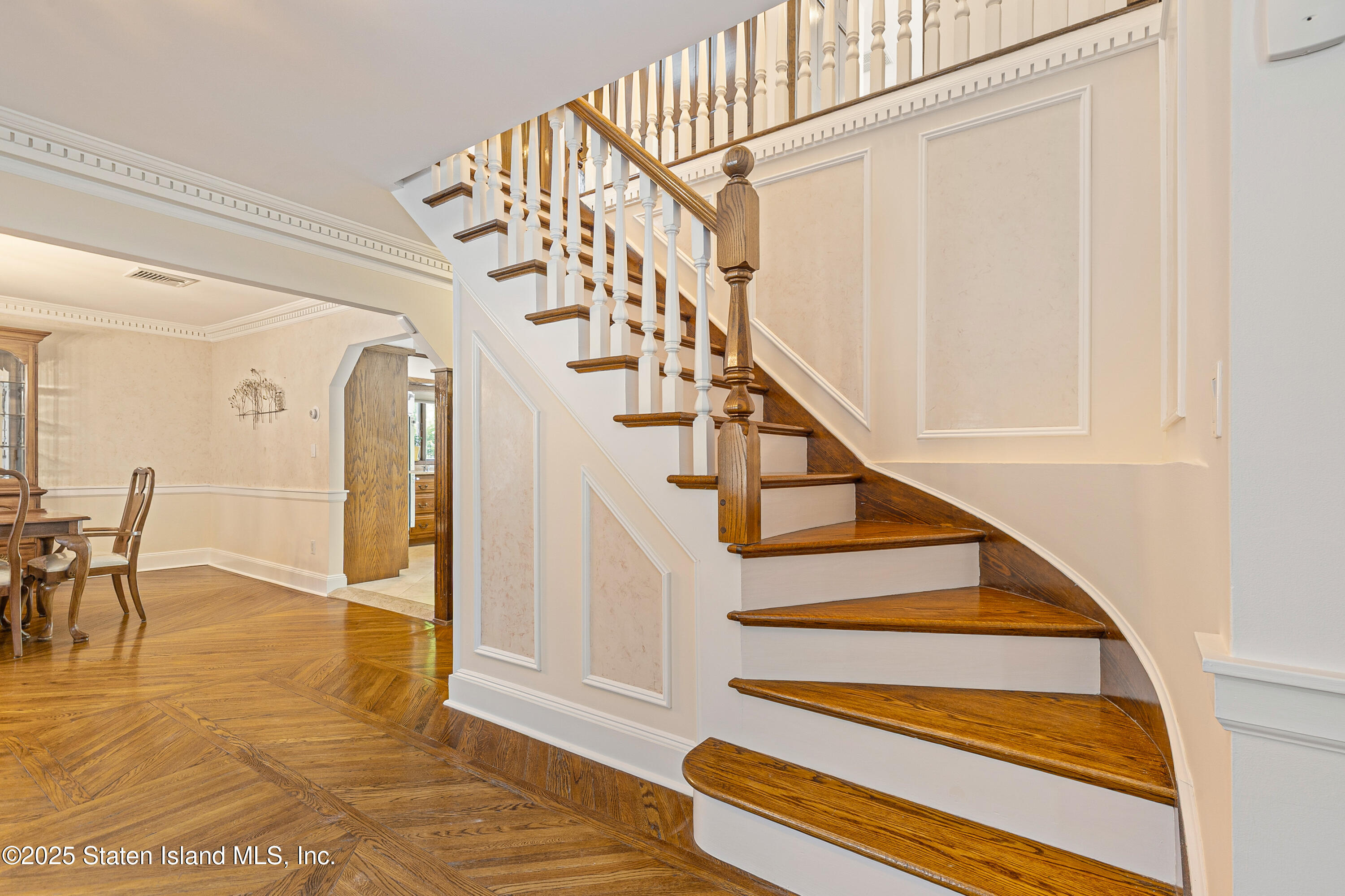 110 Wadsworth Road, Staten Island, New York image 36