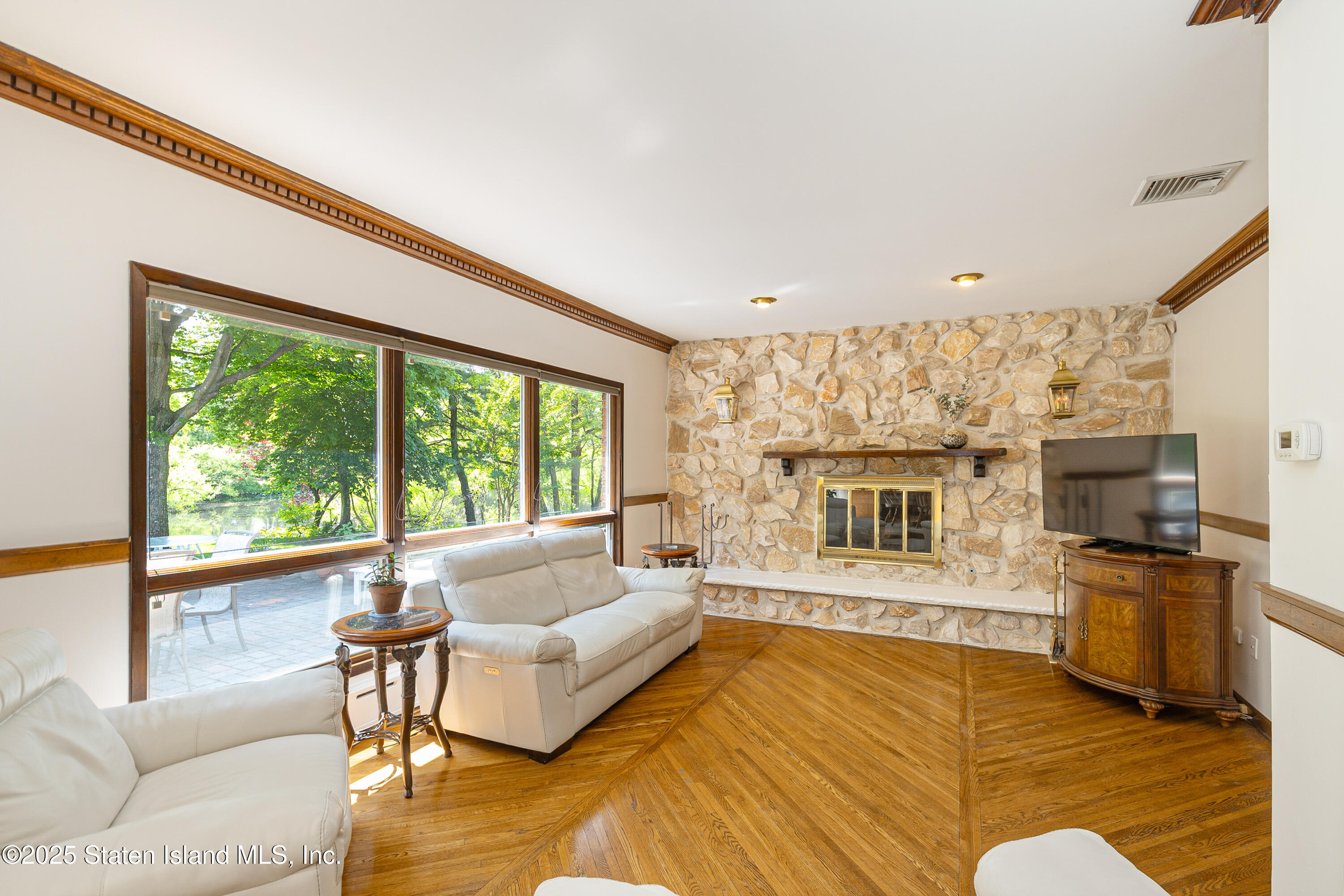 110 Wadsworth Road, Staten Island, New York image 20