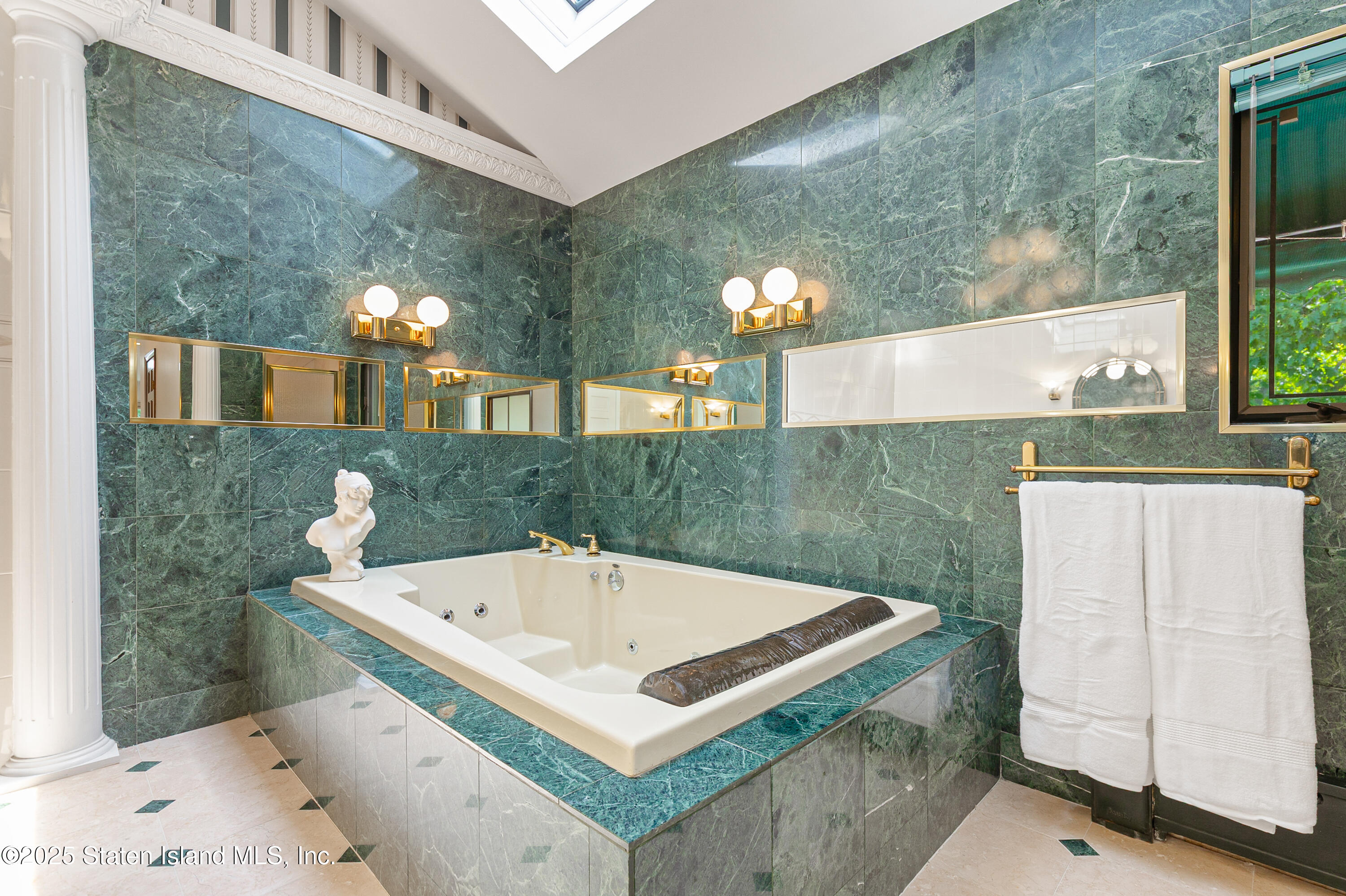 110 Wadsworth Road, Staten Island, New York image 48