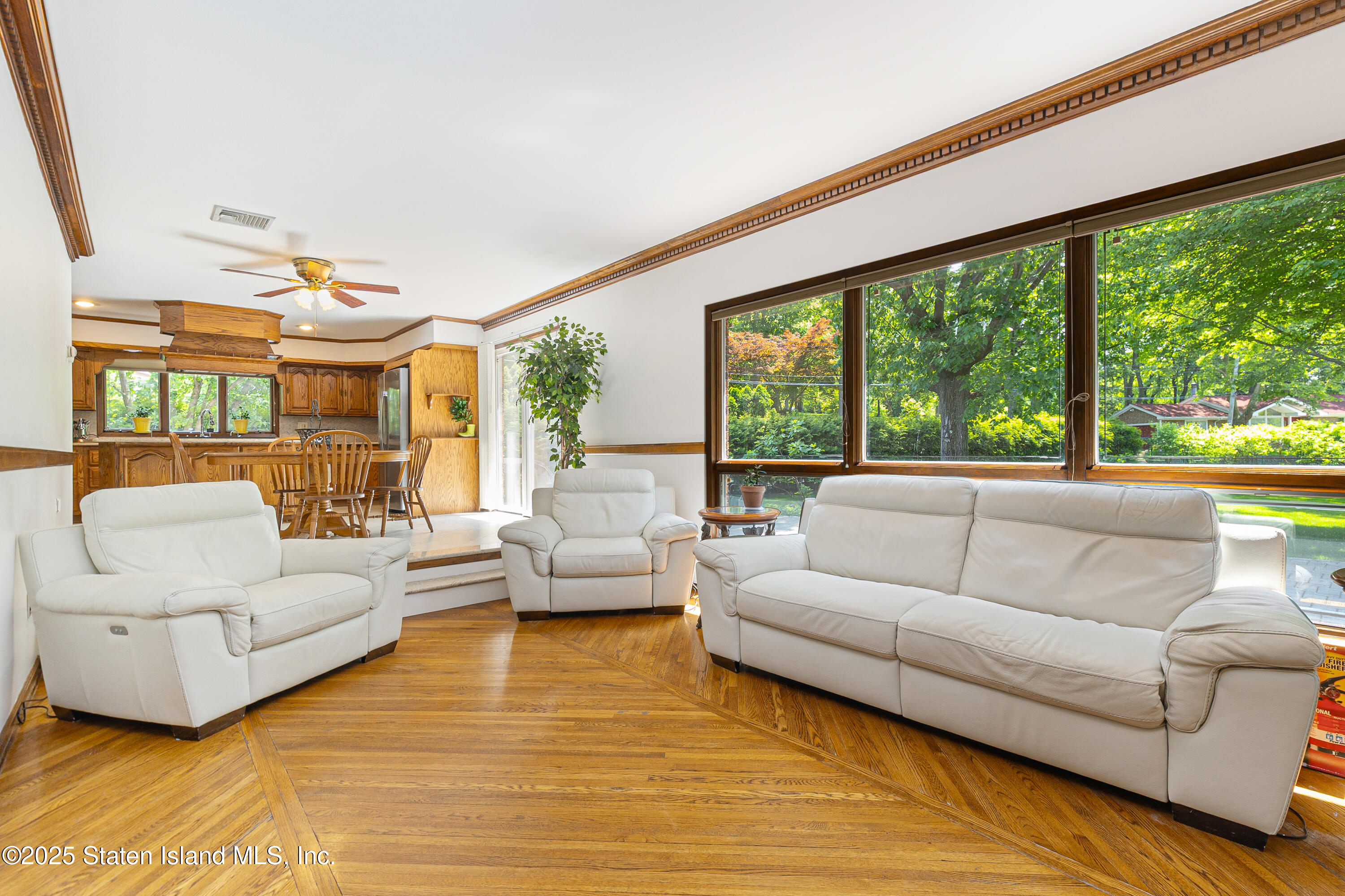 110 Wadsworth Road, Staten Island, New York image 25