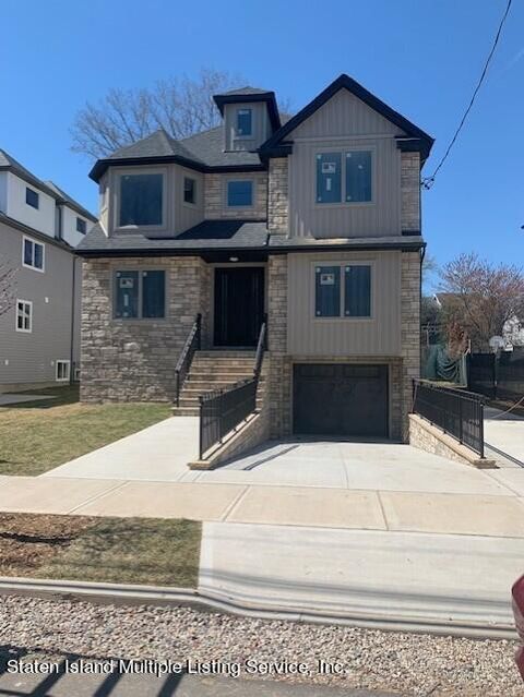 Photo of 24 Bedell Avenue, Staten Island, NY 10307 (MLS # 1161338)