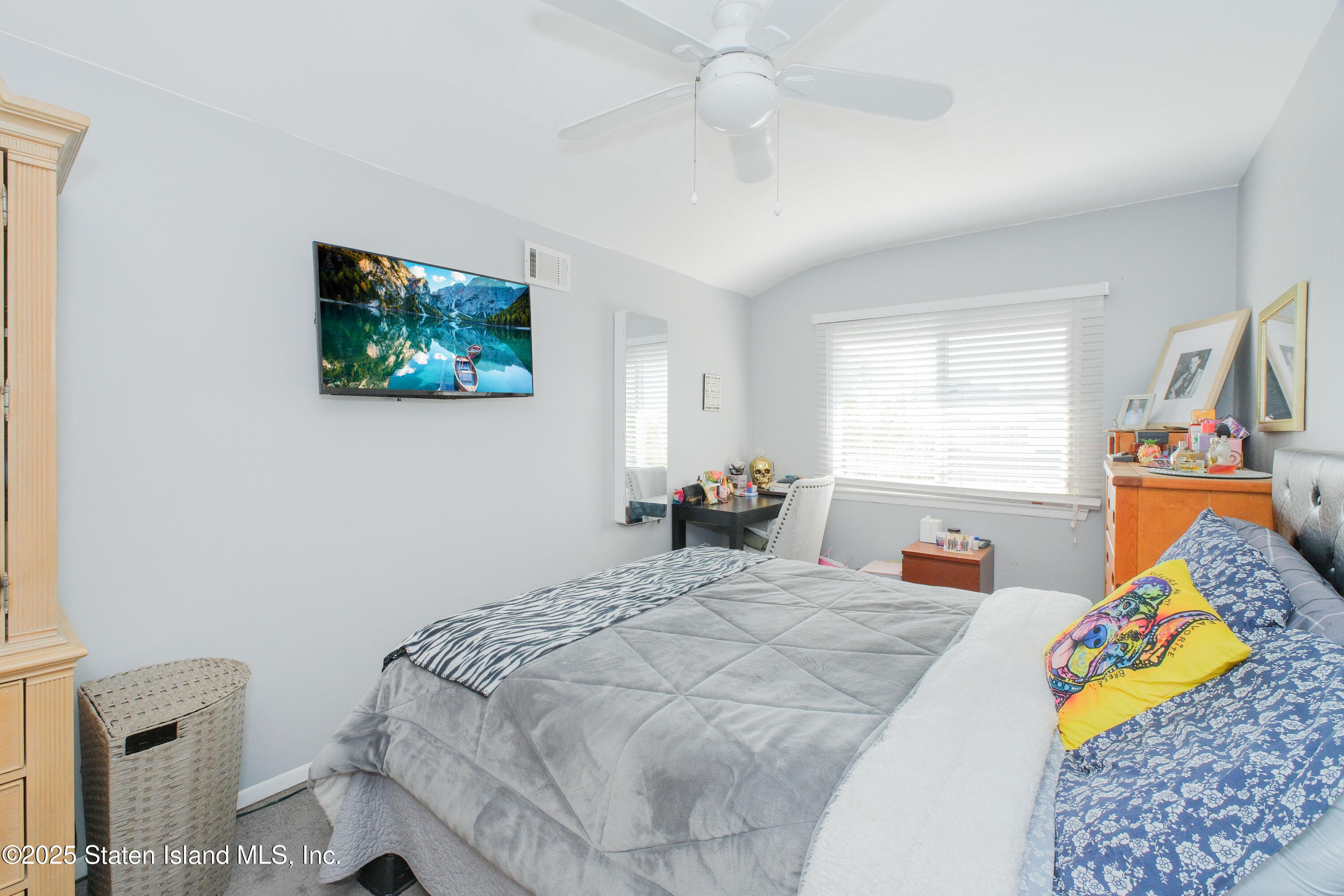 397 Elvin Street, Staten Island, New York image 27