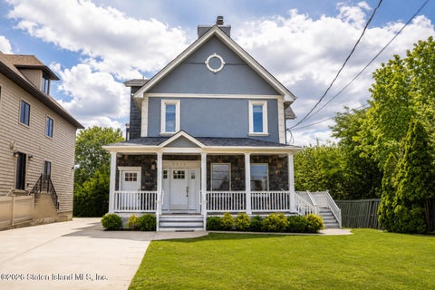 Photo of 5434 Amboy Road, Staten Island, NY 10312 (MLS # 2603060)